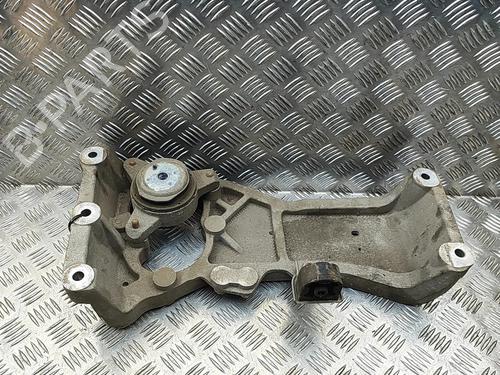 Support de boîte de vitesse MASERATI LEVANTE SUV (M161) 3.0 D Q4 (275 hp) 31859086