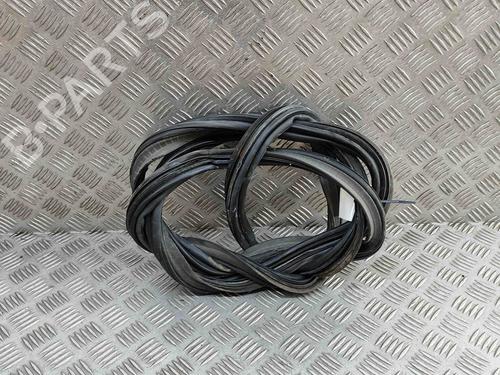Rubber door seal TOYOTA AURIS (_E18_) 1.3 Dual-VVTi (NRE180_, NRE180R) | BP29458676C142 