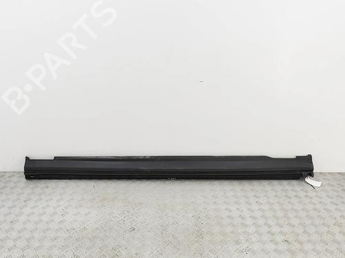 Venstre sidekjole Venstre sidekjole VOLVO XC40 (536) Recharge AWD (408 hp) 36415290 36415290