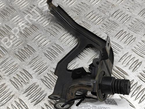 Support BMW 5 Touring (F11) M 550 d xDrive | BP24819037C155 
