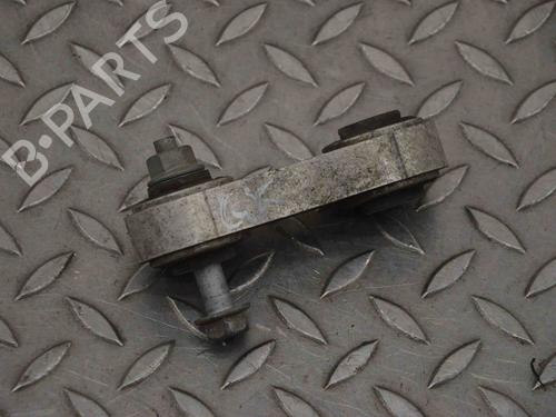 Used Left rear suspension arm TESLA MODEL S (5YJS) P90D AWD (540 hp) 30242089