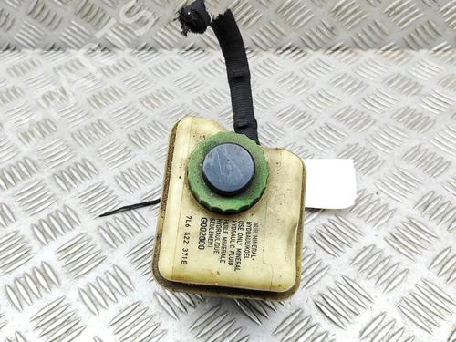 Used Power steering reservoir Power steering reservoir 37698876 37698876