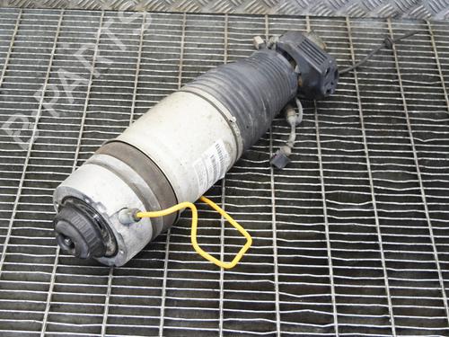 Used Right rear shock absorber Right rear shock absorber AUDI Q7 (4LB) 3.0 TDI quattro (233 hp) 6769738 6769738