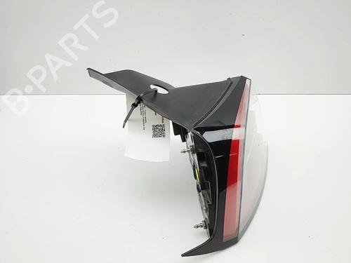 Left taillight TESLA MODEL Y (5YJY) Long Range All-wheel Drive | BP38782601C34 - Image 3