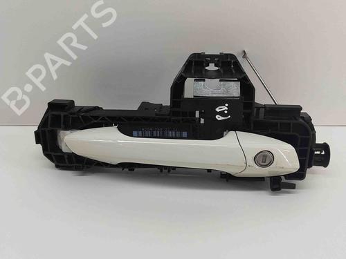 Maniglia esterna anteriore destra MERCEDES-BENZ CLA Coupe (C117) CLA 180 (117.342) (122 hp) 16018086
