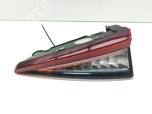 Used Right tailgate light Right tailgate light SKODA ENYAQ iV SUV (5AZ) 85 (286 hp) 33740452 33740452