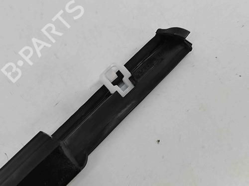 Door moulding trim VOLVO XC60 II (246) 2.0 B5 Mild-Hybrid | BP29486320C150 
