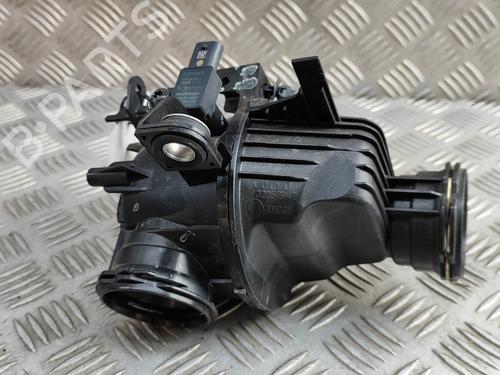 Used Pipe VOLVO XC40 (536) B4 Mild-Hybrid (197 hp) 27795902
