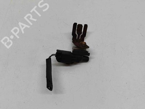 Capteur électronique TOYOTA AURIS (_E18_) 1.3 Dual-VVTi (NRE180_, NRE180R) (99 hp) 29458791