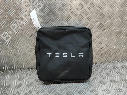 Used Cable TESLA MODEL 3 (5YJ3) EV (283 hp) 27774424
