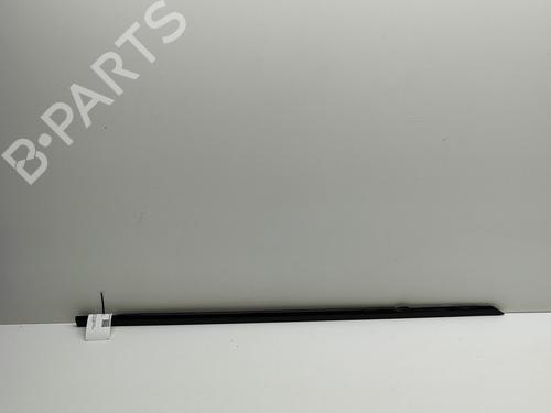 Used Door moulding trim LAND ROVER RANGE ROVER SPORT II (L494) 4.4 SDV8 4x4 (340 hp) 29830120