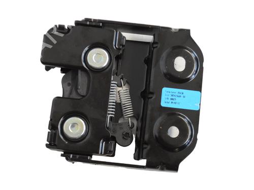 tailgate-lock-alfa-romeo-stelvio-949_-2016-30283488 main image