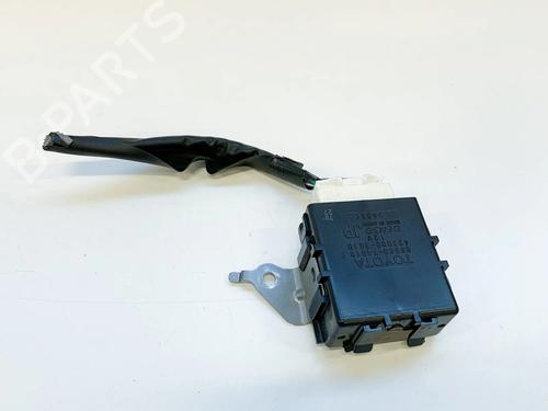 Used Electronic module Electronic module TOYOTA C-HR (_X1_) 1.8 Hybrid (ZYX10_, ZYX11_, ZYX10R, ZYX11R) (122 hp) 27205456 27205456