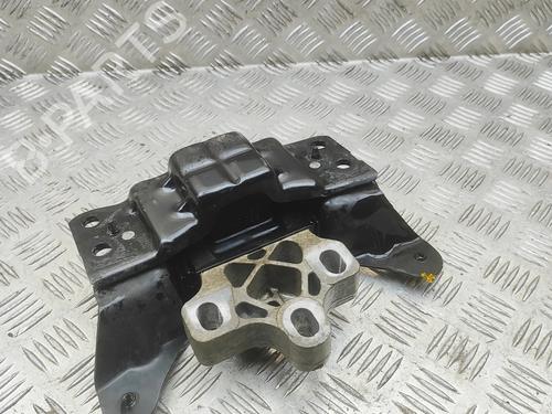 Used Engine mount Engine mount VW T-ROC (A11, D11) 2.0 R 4motion (300 hp) 34037159 34037159