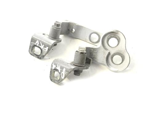 Used Hinge/Door check strap Hinge/Door check strap FORD FOCUS III 1.0 EcoBoost (125 hp) 33350826 33350826
