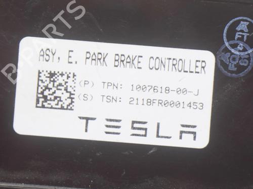 Electronic module TESLA MODEL S (5YJS) P100D AWD | BP7800011M83