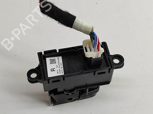 Switch MAZDA CX-30 (DM) e-SKYACTIV-X M Hybrid | BP28557733I30 