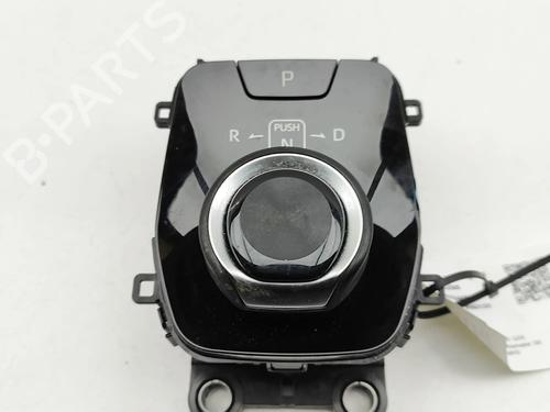 Gearknop Gearknop TOYOTA bZ4X (_EAM1_) EV (XEAM10) (204 hp) 34248878 34248878