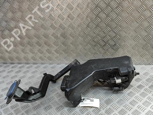 windscreen-washer-tank-mercedes-benz-e-class-w213-2016-27607903 main image