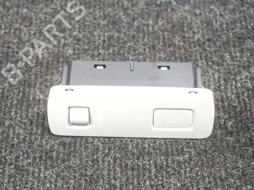 Used Switch Switch VOLVO XC90 II (256) T5 AWD (249 hp) 26685303 26685303