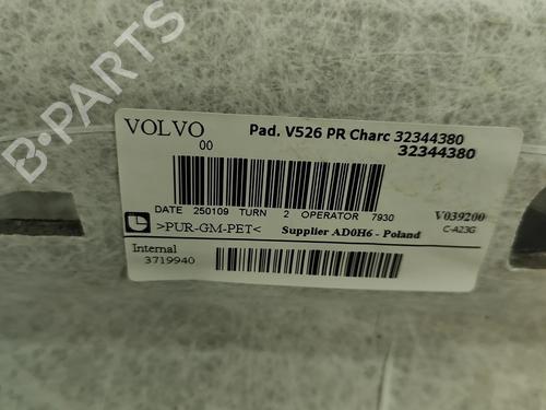 Interiør tag VOLVO XC90 II (256) B5 Mild Hybrid AWD | BP31834850I12 