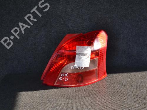 Used Right taillight TOYOTA YARIS (_P9_) 1.3 VVT-i (SCP90_, SCP90R) (87 hp) 7736351