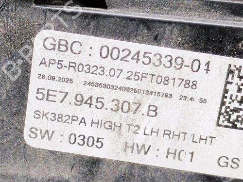 Left tailgate light SKODA OCTAVIA IV Combi (NX5, PV5) 2.0 TDi | BP39205773C79 - Image 7