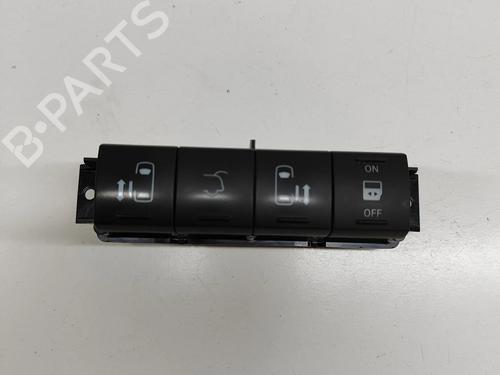 switch-chrysler-grand-voyager-v-rt-2007-27785868 main image