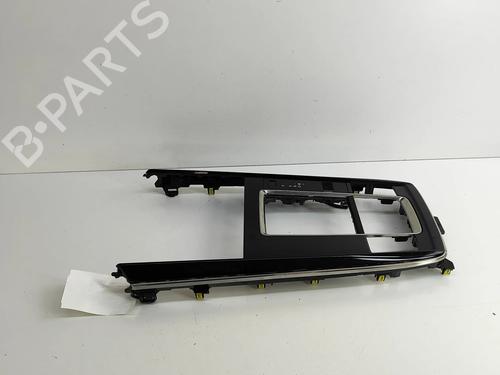 Middle console MAZDA CX-30 (DM) e-SKYACTIV-X M Hybrid | BP28557703I22  - Image 5