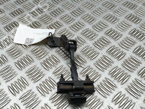Hinge/Door check strap TESLA MODEL 3 (5YJ3) EV AWD | BP39535018C146 - Image 2