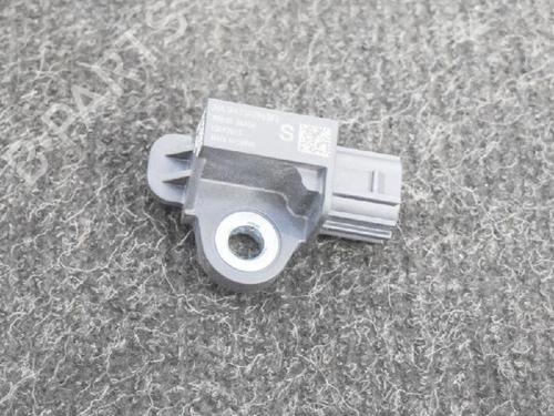 Electronic sensor RENAULT KADJAR (HA_, HL_) 1.5 dCi 110 (HLA3) | BP6760981M84 