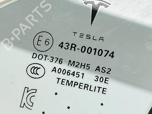 Vidro triangular frente esquerdo TESLA MODEL S (5YJS) P100D AWD | BP32239009C111 
