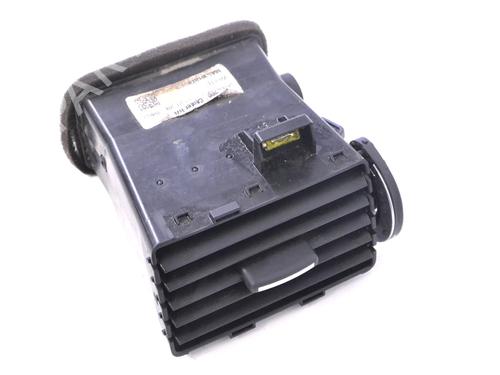 Used Air vent LAND ROVER DISCOVERY SPORT (L550) 2.0 D 4x4 (180 hp) 30212676