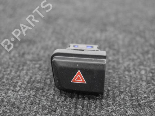 Used Switch Switch PEUGEOT 208 I (CA_, CC_) 1.2 VTI 82 (82 hp) 6747821 6747821