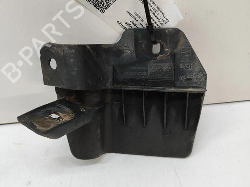 engine-under-cover-skoda-karoq-nu7-nd7-15-tsi-575853834-2017-22351630 main image