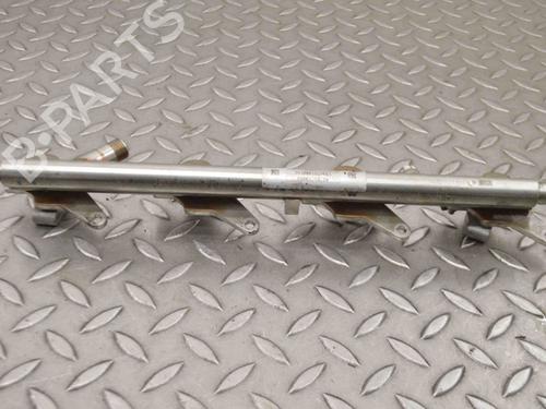 Used Injection rail MERCEDES-BENZ CLS (C218) CLS 500 (218.373) (408 hp) 30231792