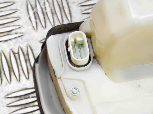 Rear right lock TESLA MODEL 3 (5YJ3) EV Performance AWD | BP27759546C99 