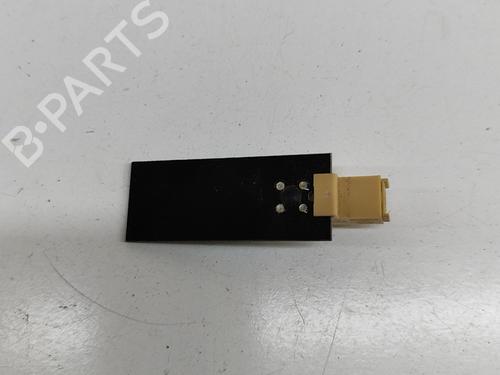 Used Antenna/Base AUDI Q7 (4LB) 4.2 FSI quattro (350 hp) 25217384