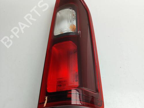 Used Right taillight OPEL VIVARO B Van (X82) 1.6 CDTI (05) (116 hp) 31112855