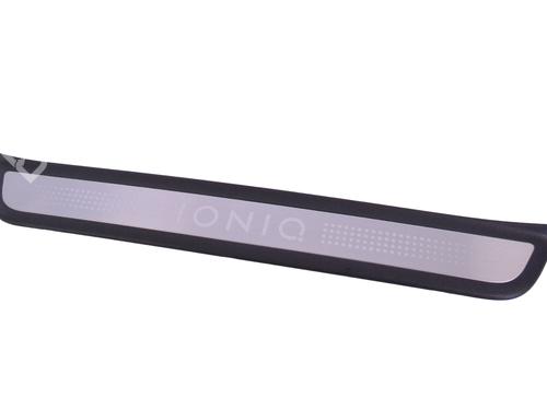 Predellino HYUNDAI IONIQ (AE) Electric (120 hp) 30268055