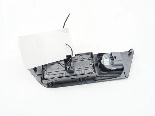 Right front window switch SKODA KAROQ (NU7, ND7) 1.5 TSI | BP39566324I26 - Image 5