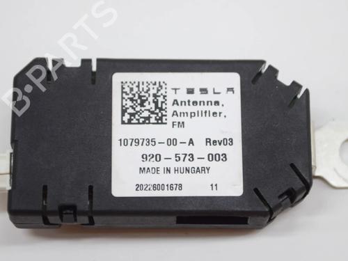 Electronic module TESLA MODEL Y (5YJY) EV Performance All-wheel Drive | BP33351439M83 - Image 6
