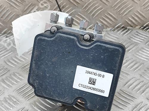 ABS pump TESLA MODEL Y (5YJY) EV Performance All-wheel Drive | BP32754475M43  - Image 6