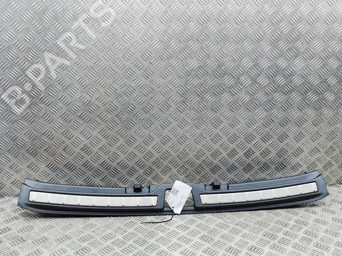 Used Tailgate trim Tailgate trim VOLVO C40 (539) Recharge AWD (408 hp) 39511324 39511324