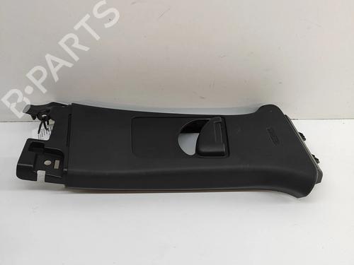 outra-ford-kuga-iii-dfk-2019-28559016 main image