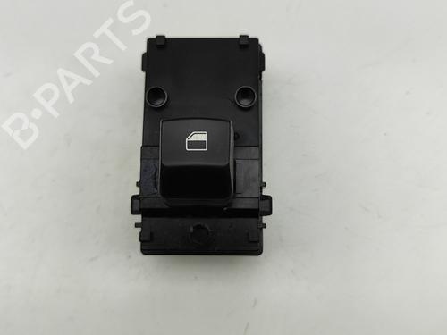Used Right rear window switch KIA CEED (CD) 1.5 T-GDI (160 hp) 28954865