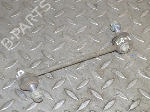 other-jaguar-f-pace-x761-2015-30281762 main image