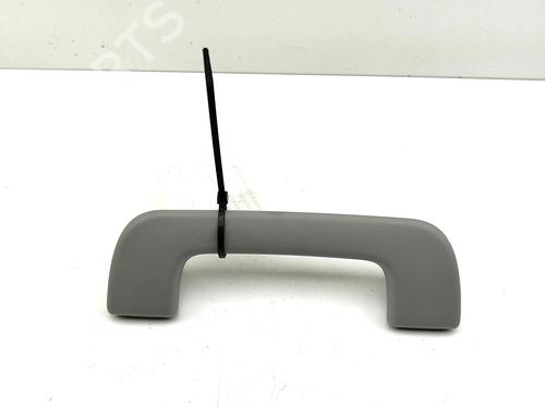 interior-roof-handle-audi-a4-b9-8w2-8wc-2015-33798026 main image