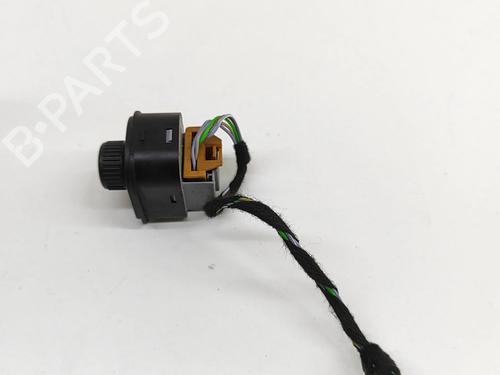 Mirror switch SKODA SUPERB II Estate (3T5) 2.0 TDI 16V | BP25616124I25 - Image 2