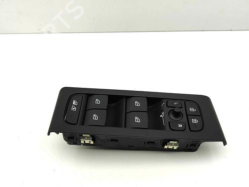 Used Right front window switch VOLVO XC40 (536) B3 Mild-Hybrid (163 hp) 31859296